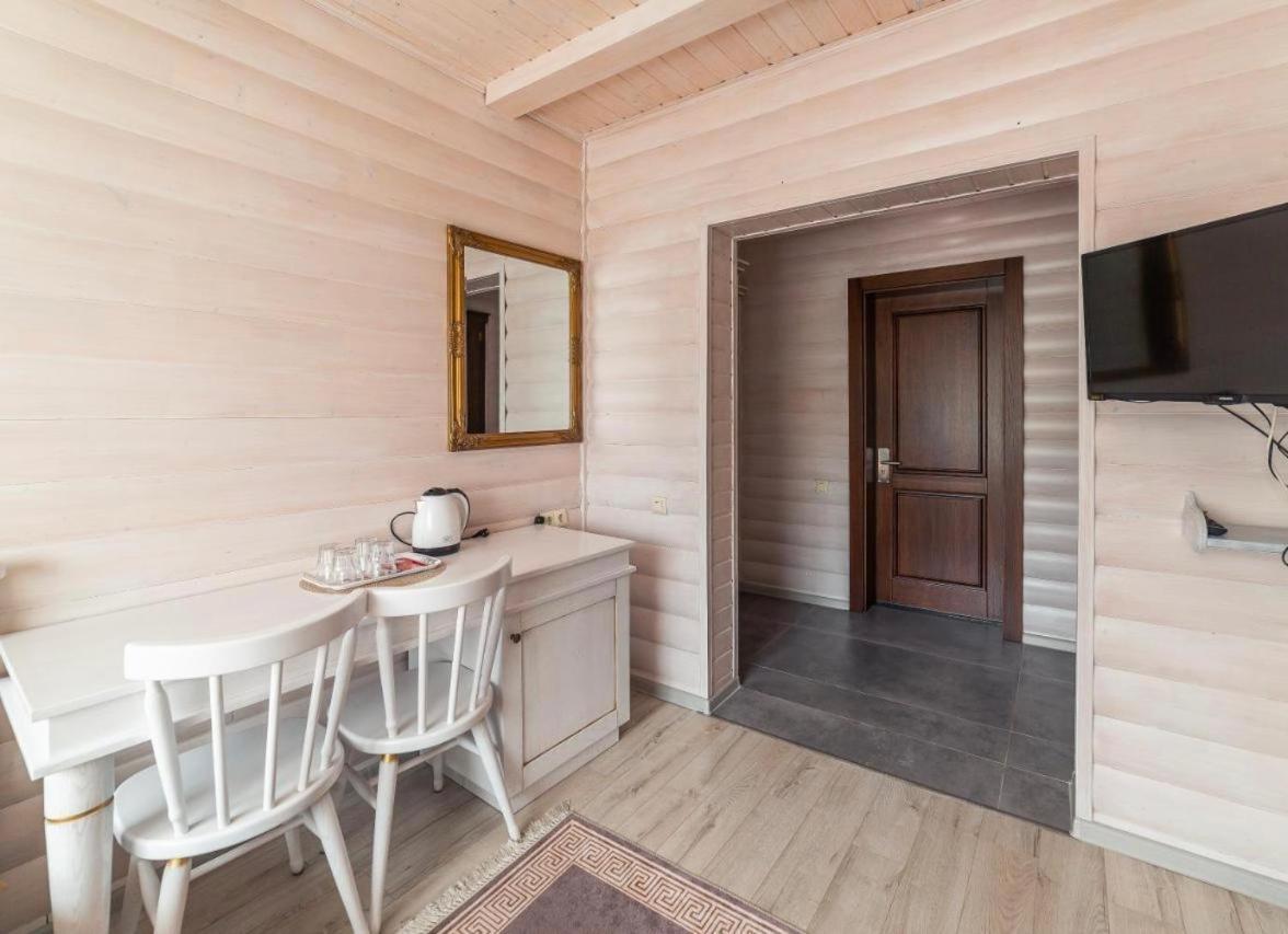 Villa Leku SPA Resort Bukovel Esterno foto